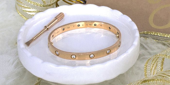 yellow or white gold cartier love bracelet
