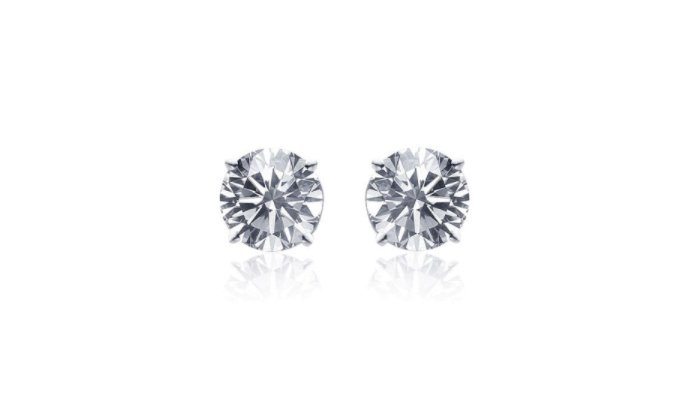 1_diamond-stud-earrings