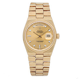 Rolex Day-Date Oysterquartz President 18K Gold Champagne Dial Mens Watch