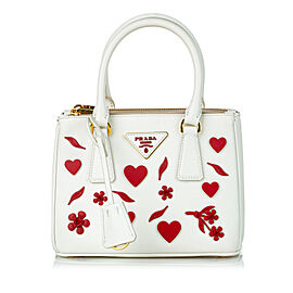 Prada Saffiano Galleria Heart Double Zip Handbag