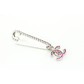 Chanel 02P Silver x Fuchsia Safety Pin Brooch 71ck84s