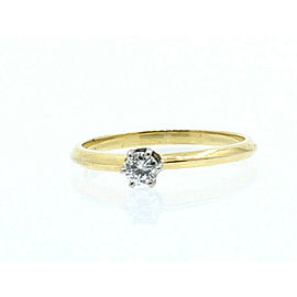 18k Yellow Gold .15ct Diamond Solitaire Ladies Ring Size 5