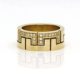 Women's Diamond Interlocking C Wide Band Statement Ring in 18k Gold Size 7