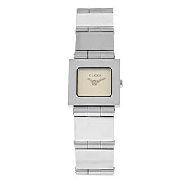 Authentic Ladies Gucci 600L Stainless Steel 21MM Quartz Watch