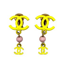 CHANEL- Summer 2003 - 03 S Pale Pink Yellow Double CC - Dangle Clip-On Earrings