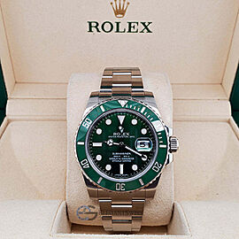 Rolex Submariner "Hulk" Green 40mm Stainless Steel Watch 116610LV