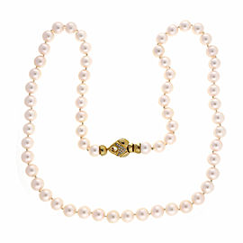 18k Yellow Gold Cultured Pearl Necklace