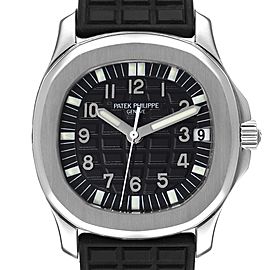 Patek Philippe Aquanaut Midsize Automatic Steel Watch Watch