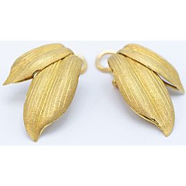 Buccellati 18 Karat Yellow Gold Leaf Design Clip-On Earring