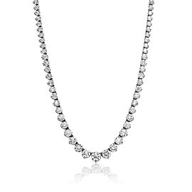 Heaven Carat Round Brilliant Diamond Necklace in 14 Karat White Gold For Ladies