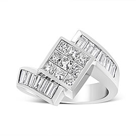 14K White Gold 2 1/5 Cttw Invisible-Set Princess and Channel-Set Baguette Diamond Bypass Kite-Set Ring (G-H Color, VS2-SI1 Clarity) - Size 6.5