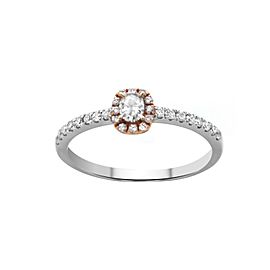 18k White Gold and Oval Diamond Ring