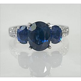 18K White Gold Oval Shaped Blue Sapphire Diamond Ring