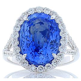 Heritage Gem Studio GII Certified Oval Blue Sapphire And Diamond Cocktail Ring in 18 Karat Gold