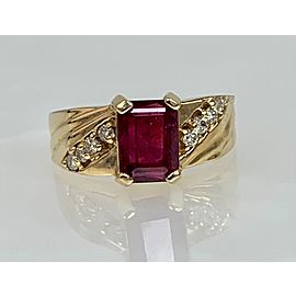 14K Yellow Gold Emerald Cut Ruby Diamond Ring