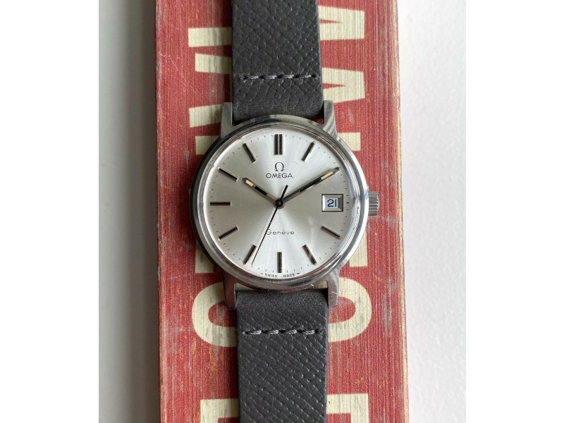 Vintage Omega Geneve Manual Wind Sunburst Silver Dial Quickset Date Steel Watch