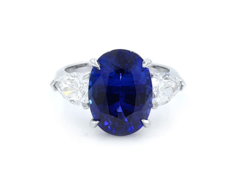  Platinum Oval Cut Sapphire & Diamonds Three Stone Engagement Ring CDC 5.13ct