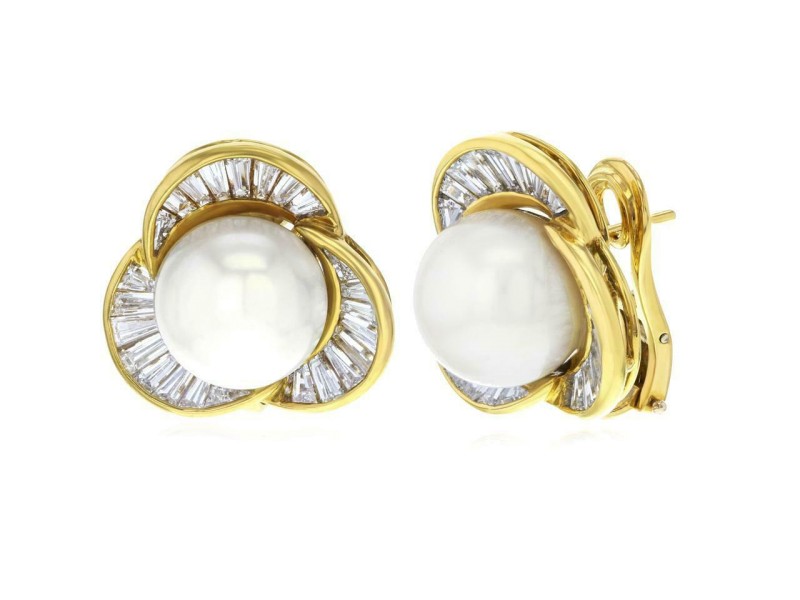 Damiani 18k Yellow Gold 48 Diamonds & Pearl Huggie Ladies Earrings