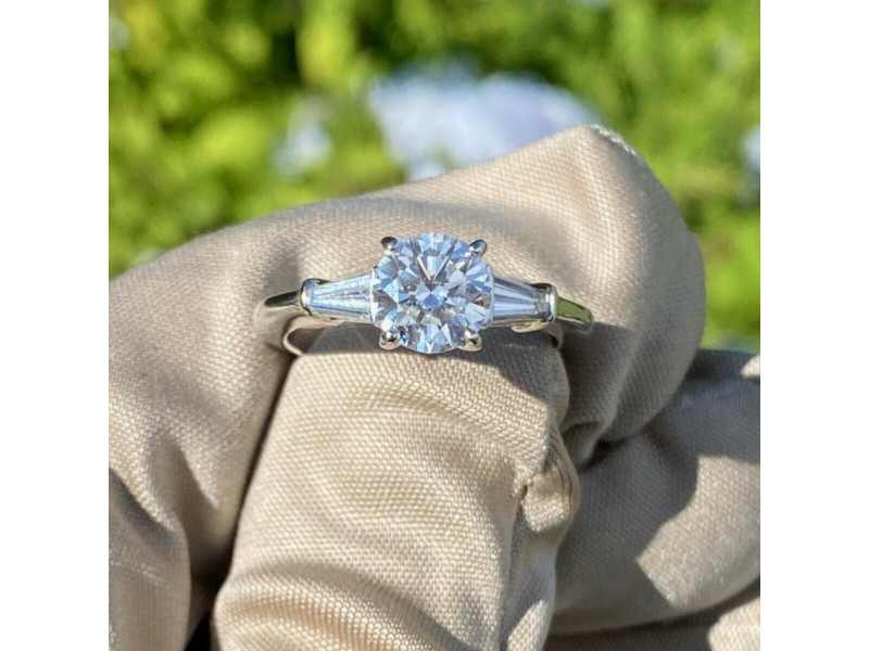 Tiffany & Co. 1.28 H VVS2 Platinum Diamond Engagement Ring