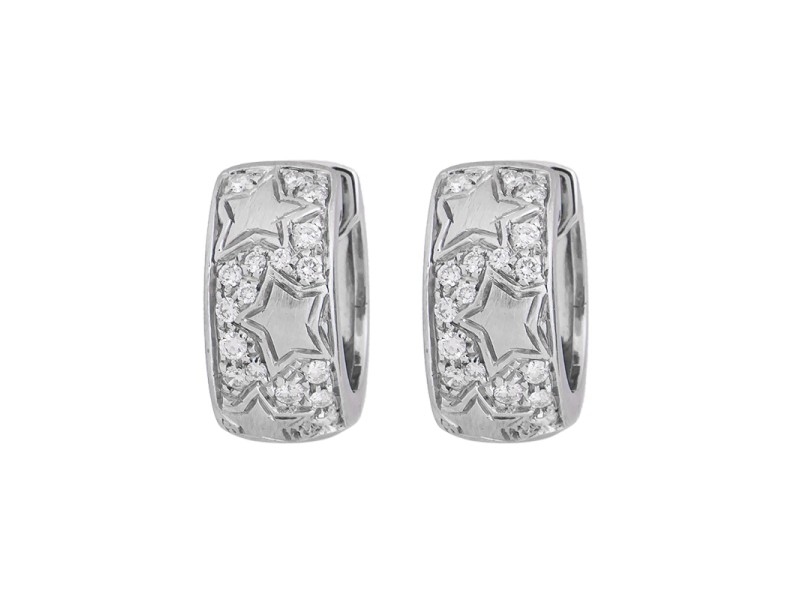 Chimento Exquisitely Detailed 18k White Gold Stars And Diamond Huggie Earrings
