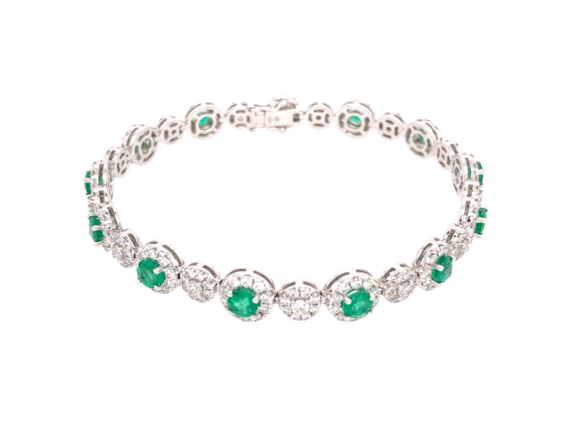 18k White Gold Diamond Round Emerald and Diamond Bracelet