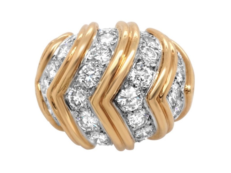 18 Karat Diamond Gold Ring