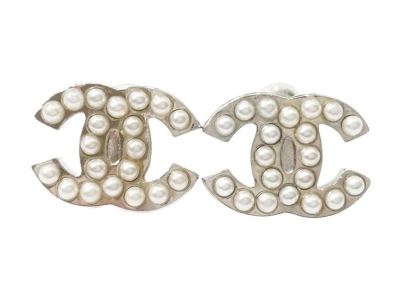 Chanel Classic Silver-Tone Metal CC Simulated Glass Pearl Earrings 