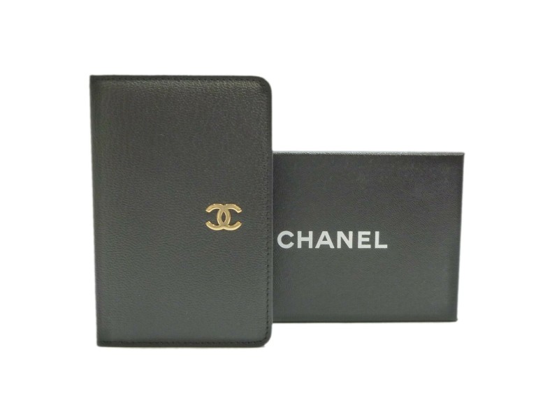 CHANEL Leather CC Logo Mini Agenda Day Planner | Chanel | Buy at TrueFacet