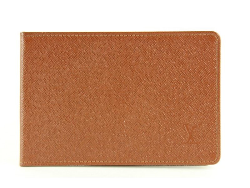 Louis Vuitton Brown Taiga Leather Card Holder Wallet Case 8lvm128