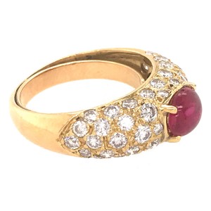 18k Yellow Gold Pave Diamond and Ruby Cabochon Ring