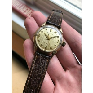 Vintage Bulova gold capped handwind textured dial watch