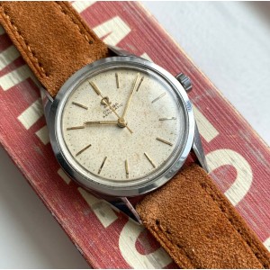 Vintage Omega Automatic Cream Patina Dial Steel Case Watch