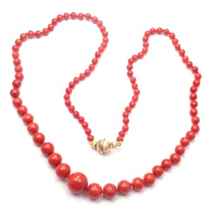 Vintage Buccellati 18k Yellow Gold Graduated Coral Bead Necklace