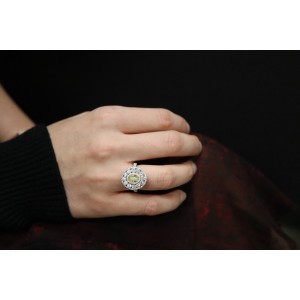 Light Fancy Yellow Oval Diamond Engagement Ring Handmade Platinum 18KY Size 6.5