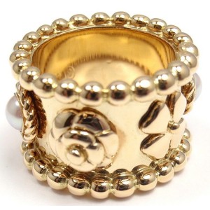 Chanel 18K Yellow Gold Simulated Glass Pearl Clover Camelia Band Ring Size 5