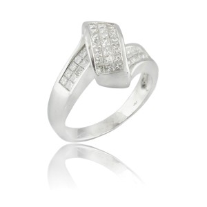 White White Gold Diamond Mens Ring Size 9  