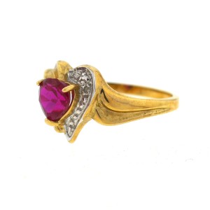 14K Yellow Gold Garnet Diamond Ring Size 7
