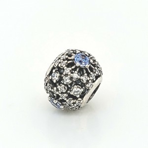 Authentic PANDORA 925 Sterling Silver Snowflake Blue and White CZ Bead