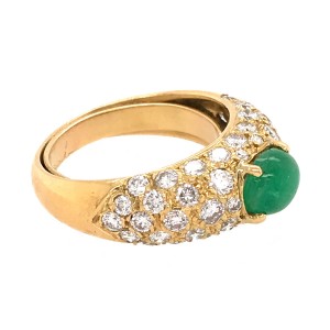 18k Yellow Gold Pave Diamond and Emerald Cabochon Ring