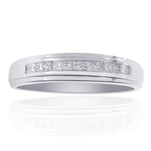 14K White Gold & 0.25ct. Diamond Wedding Band Ring Size 6.0