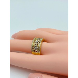 18K Yellow and White Gold 0.95ctw Wide Diamond Band 
