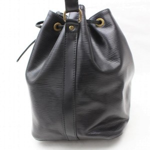 Louis Vuitton Bucket Noir Petit Noe Drawstring Hobo 869226 Black Leather Shoulder Bag