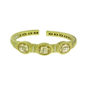 Judith Ripka Diamond & Canary Crystal hinged bangle in 18K yellow gold Size smal