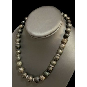 Diamond Carved Tahitian Pearl Necklace 14.8 mm 17" Certified