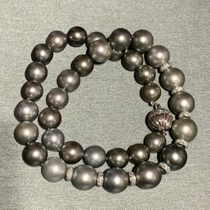 Diamond Tahitian Pearl Necklace 12.9 mm 18k Gold 17.25" 