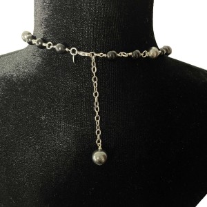 Multi-pearl necklace - Women's fashion