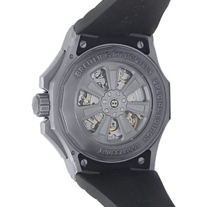 Breitling Bentley GMT Lightbody Titanium Rubber Auto Black Men's Watch 