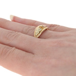 Yellow Gold Black Hills Gold Ring - 10k Grape Clusters & Leaves J. Co.