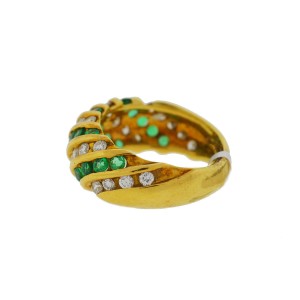 18k Yellow Gold Channel Set Emerald Ring