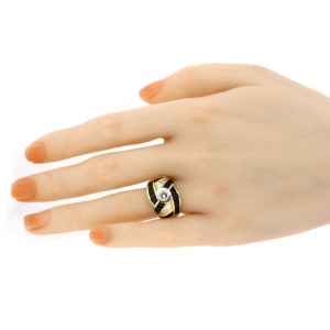 Levian .40ct Solitaire Diamond Ring Sapphire Baguette Swirl 18k Yellow Gold 6.5